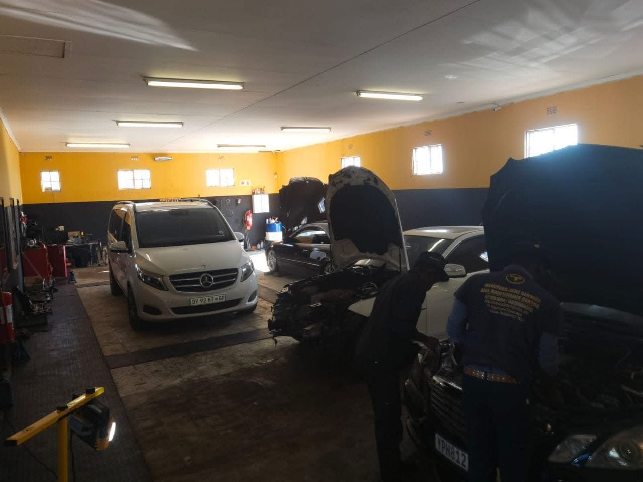Service Bay